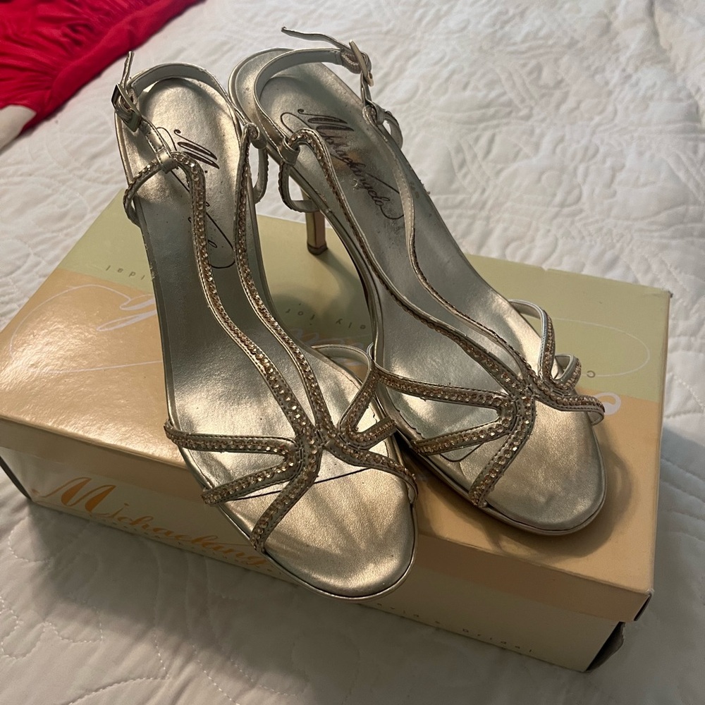 Michaelangelo Elegant Gold Heels